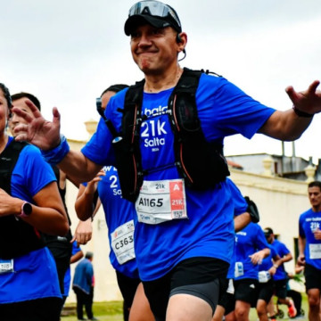 MUNICIPALIDAD DE SALTA: Miles de personas eligieron la ciudad de Salta para vivir la Medio Maratón New Balance