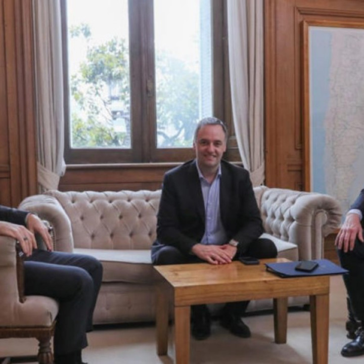 Javier Milei le tomará este martes juramento a Diego Santilli como ministro del Interior