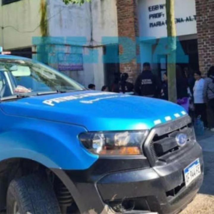 Pelea de docentes y padres: la directora con un triste final