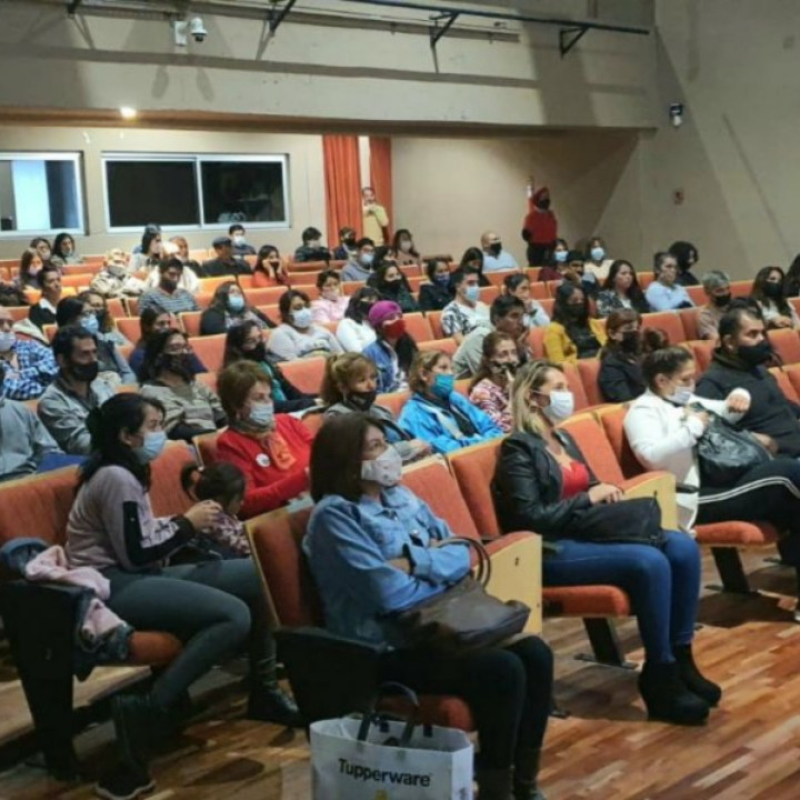 MUNICIPALIDAD DE SALTA: Ya hay seleccionados: enterate quiénes obtuvieron las 800 becas para estudiar idiomas