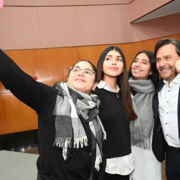 Gobernador Sáenz anunció una inversión de $2 mil millones para fortalecer las escuelas técnicas