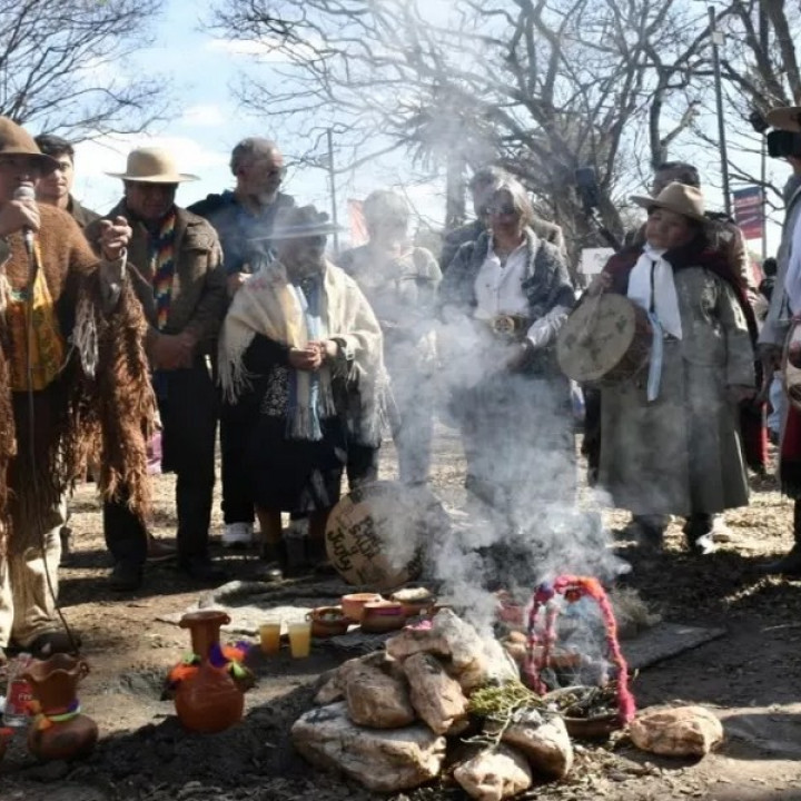 Homenajes a la pachamama en la provincia