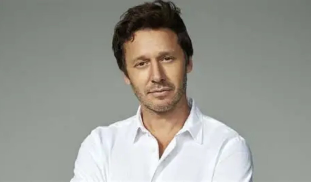 Benjamín Vicuña en un restaurante su actitud desató un escándalo