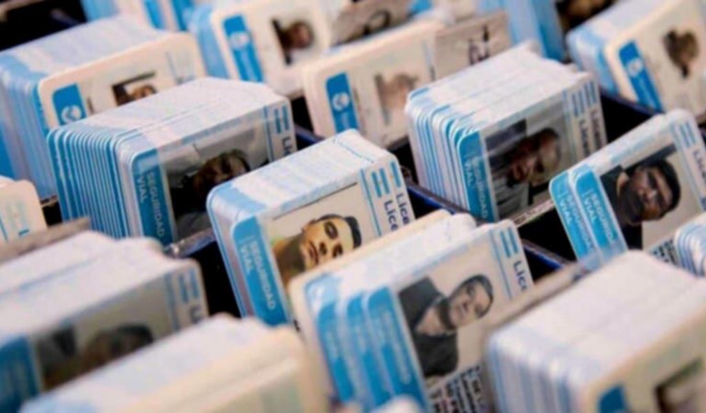 CONFIRMADO: quitan las licencias de conducir de todas las personas que formen parte de esta lista