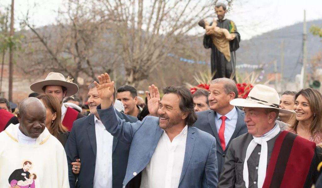 La comunidad de Vaqueros celebró a San Cayetano con el acompañamiento del Gobernador