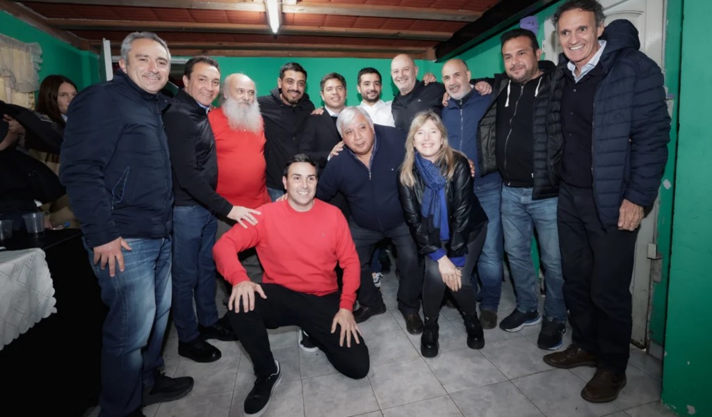 ELELECCIONES EN BUENOS AIRES Y MALAS NOTICIAS PARA LA LIBERTAD AVANZA: El Movimiento Evita se unificó en un contundente respaldo a Kicillof para el tramo final de la campaña