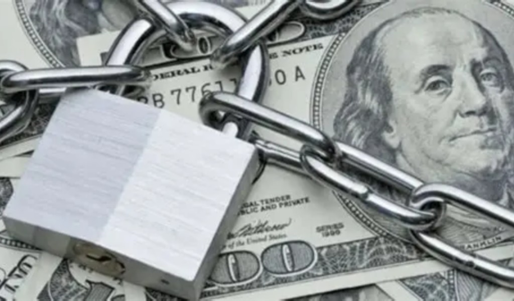 Por qué la Argentina nunca tiene los dólares que necesita