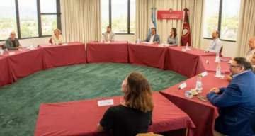 Sáenz se reunió con representantes del sector turístico, hotelero y gastronómico de Salta
