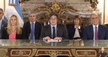ENCUESTAS: Es alto el rechazo al acuerdo con el FMI y desaprobación de la gestión