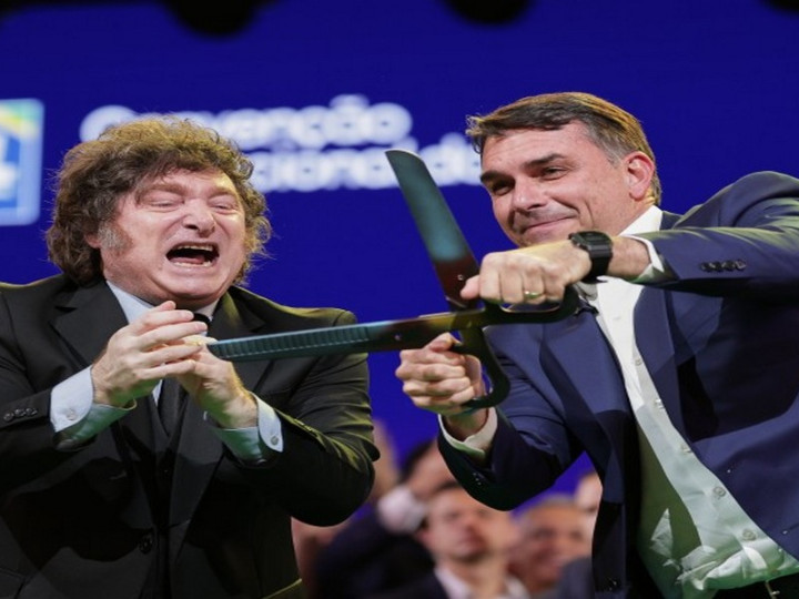 El peronismo sonríe y la libertad avanza con un silencio sepulcral