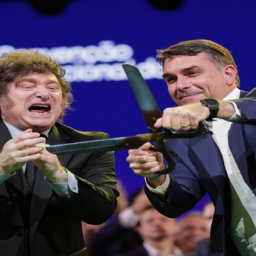 El peronismo sonríe y la libertad avanza con un silencio sepulcral